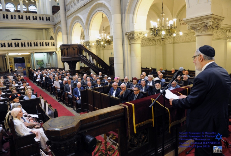 L’EMB présent à la cérémonie d’Hommage au Cardinal Danneels à Grande Synagogue de Bruxelles