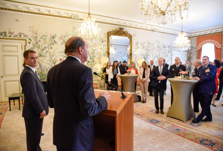 L’EMB présent à la cérémonie d’accueil à l’Ambassade des États-Unis d’Amérique 