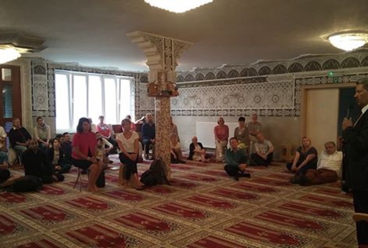 L’EMB accueille la Secrétaire d’État Debaets à la mosquée « Omar » de Bruxelles