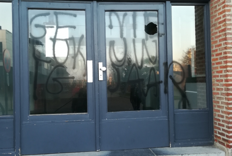 La mosquée « Al Ihsaan » de Louvain vandalisée : l’EMB condamne fermement cet acte